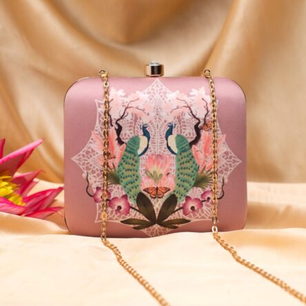 Artististic handbag/clutch for women