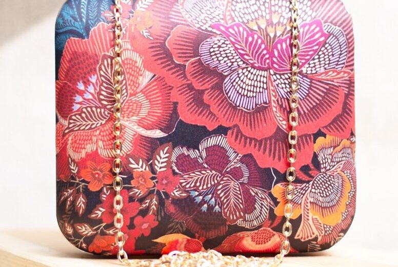 Complete Guide to Choosing the Right Handbag for Every Occasion